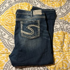 Silver Tuesday Mid Capri Jeans Plus Size Dark